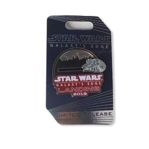 Galaxy Landing Star Wars Pin Interactive